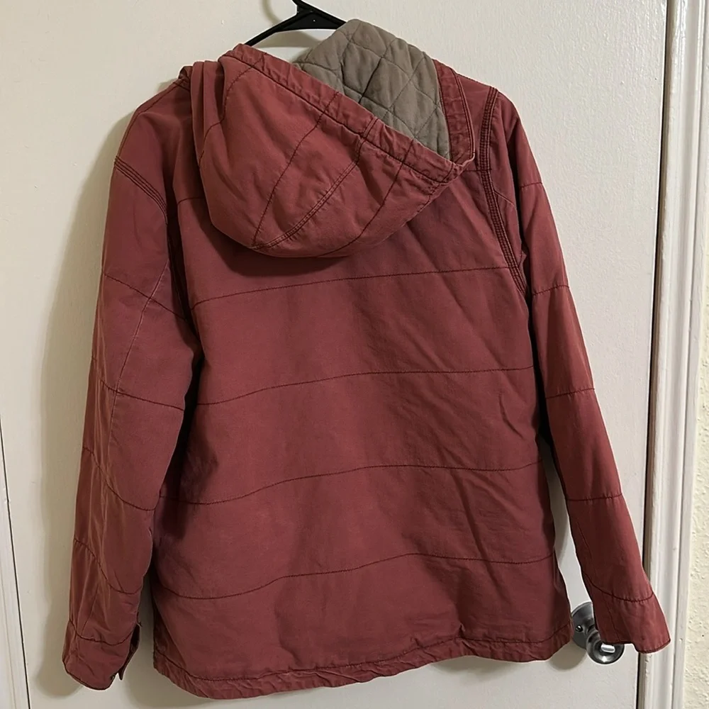 Carhartt Women’s Quilted Hooded Jacket - Rosewood - Picture 4 of 5